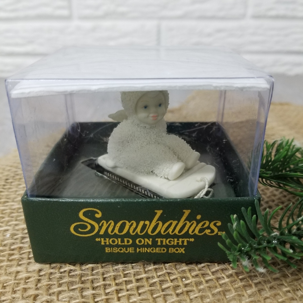 Snowbabies "Hold On Tight" Trinket Box